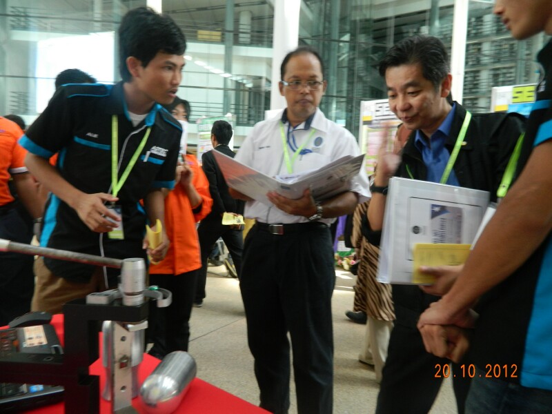 ACADREX2012 - 31 ACADREX2012 - 31